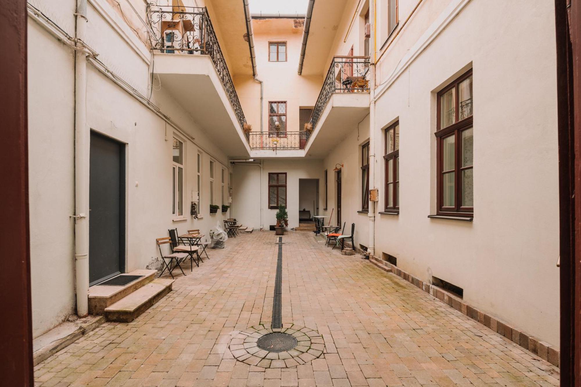 Old Town Central Apartment Cluj-Napoca Eksteriør bilde
