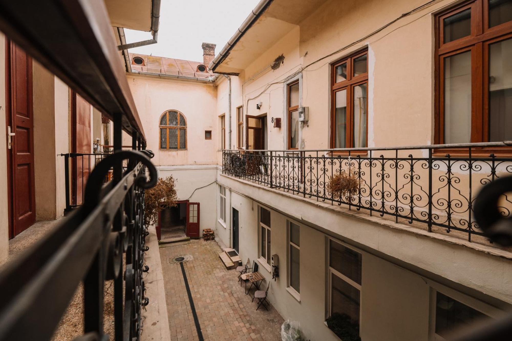 Old Town Central Apartment Cluj-Napoca Eksteriør bilde